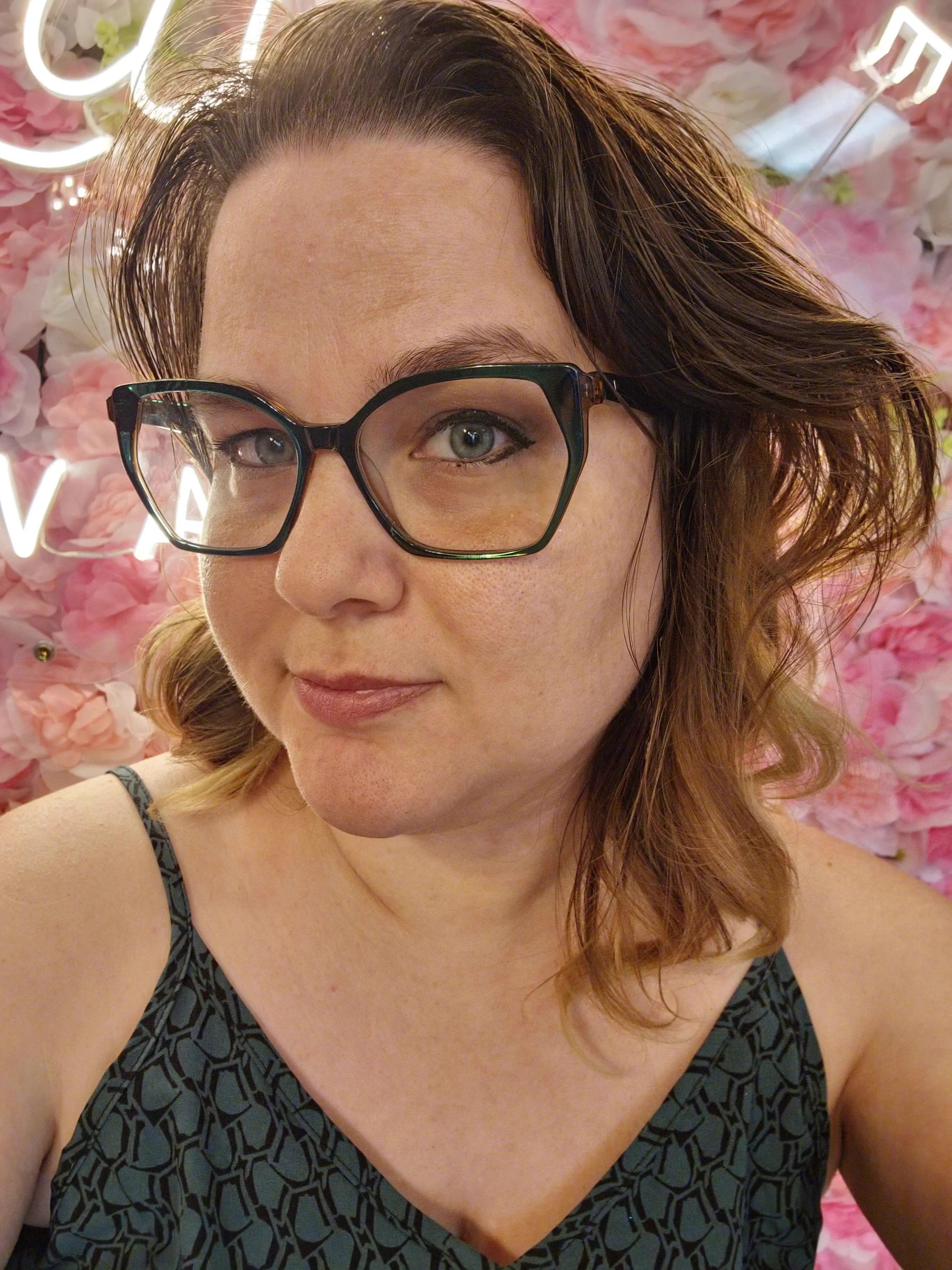 Portrait representing Tess Devillier's creative photography work